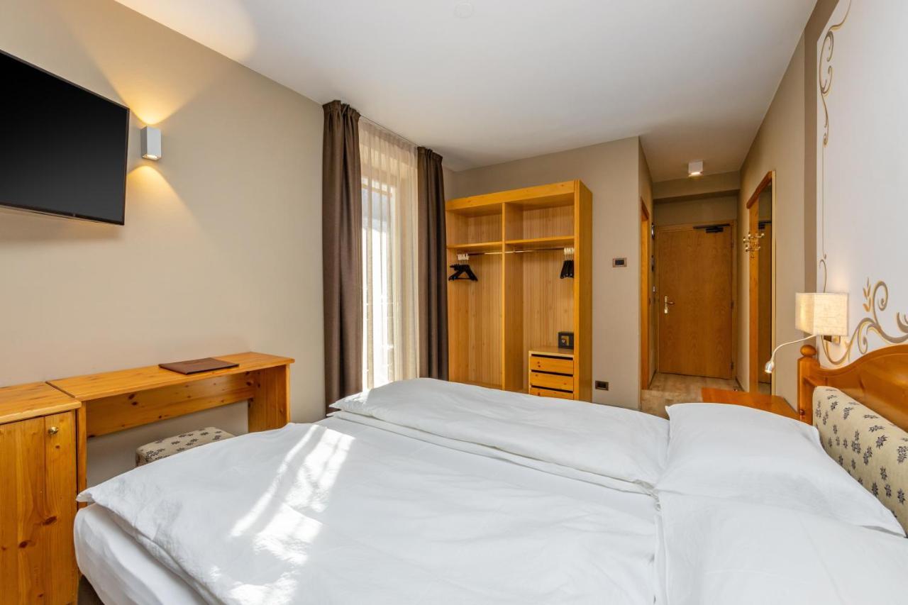 Hotel Vittoria - Ricarica L'Anima Димаро Екстериор снимка