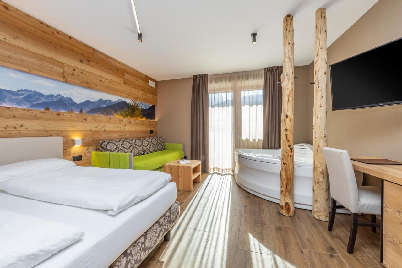 Hotel Vittoria - Ricarica L'Anima Димаро Екстериор снимка
